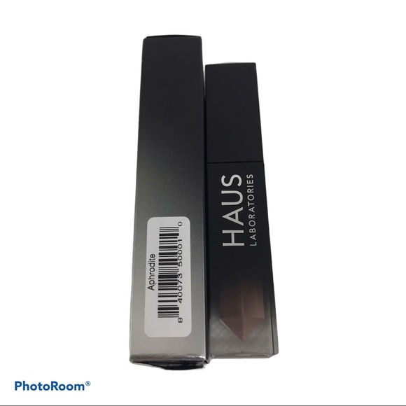 Haus Labs Aphrodite Glam Attack All Over Champagne Shimmer - Picture 4 of 10